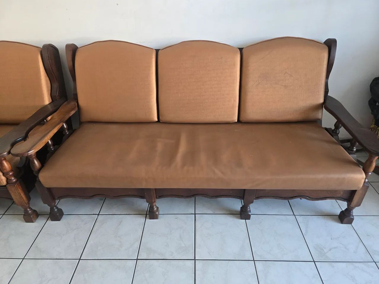 Conjunto Poltronas Madeira Maciça  - Foto 2