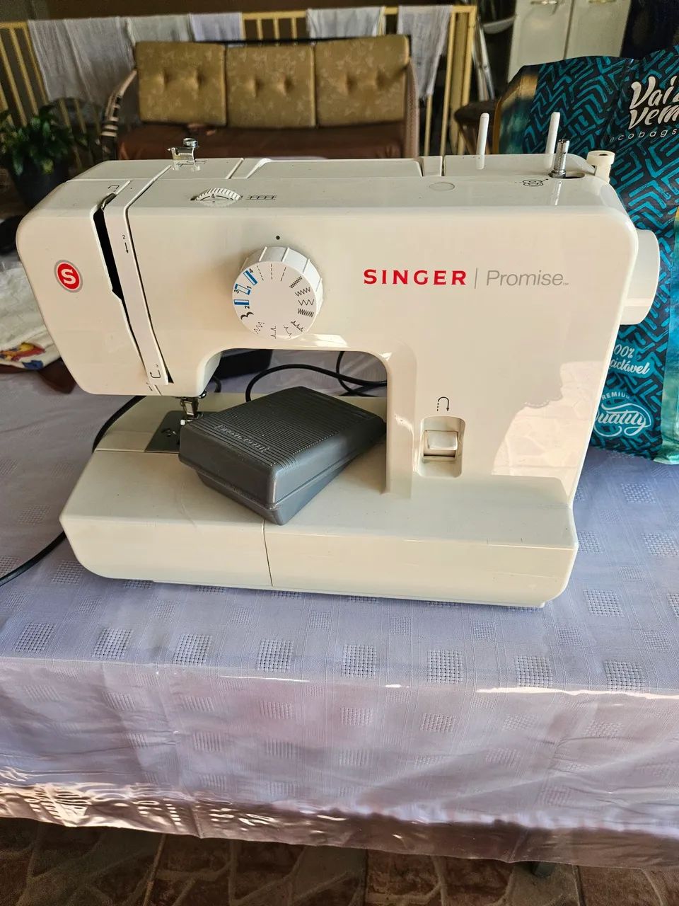 Máquina de costura Singer 