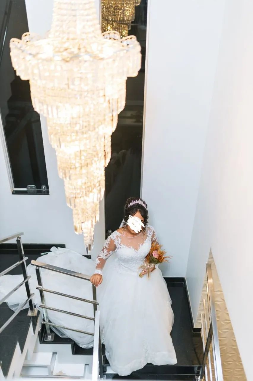 Vestido de NOIVA princesa - acompanha véu e tiara princesa 1