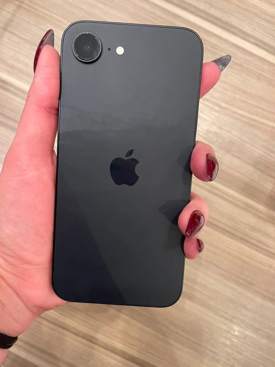 iPhone 16e 256 Gb - Foto 4