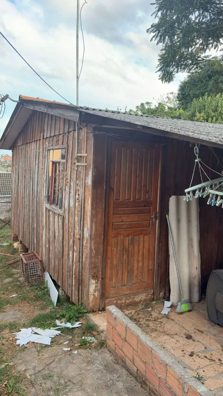CASA PRÉ-FABRICADA À VENDA - OPORTUNIDADE!