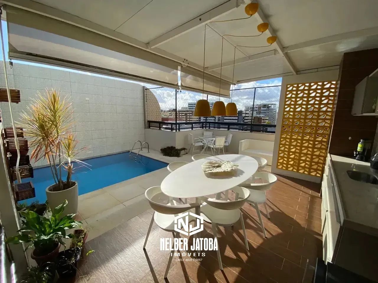 Cobertura Duplex | 370m² | 5 Suítes | Ponta Verde