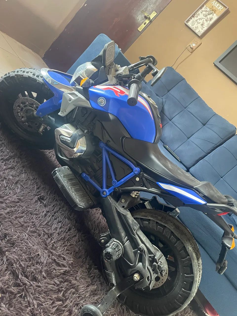 Moto elétrica infantil 