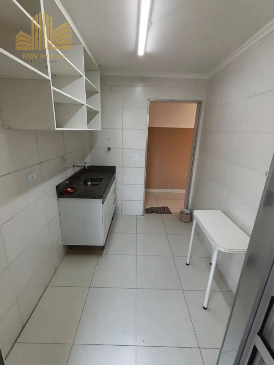 Apartamento amplo com perfeita distribuição e pronta para morar!! - Foto 3