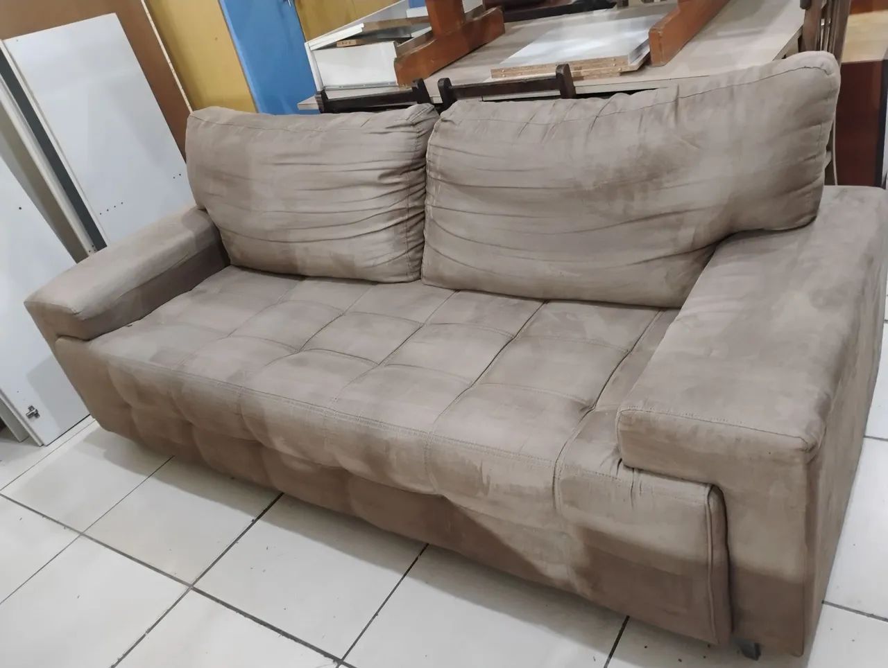 Sofá 3 lugares HIGIENIZADO  - Foto 3