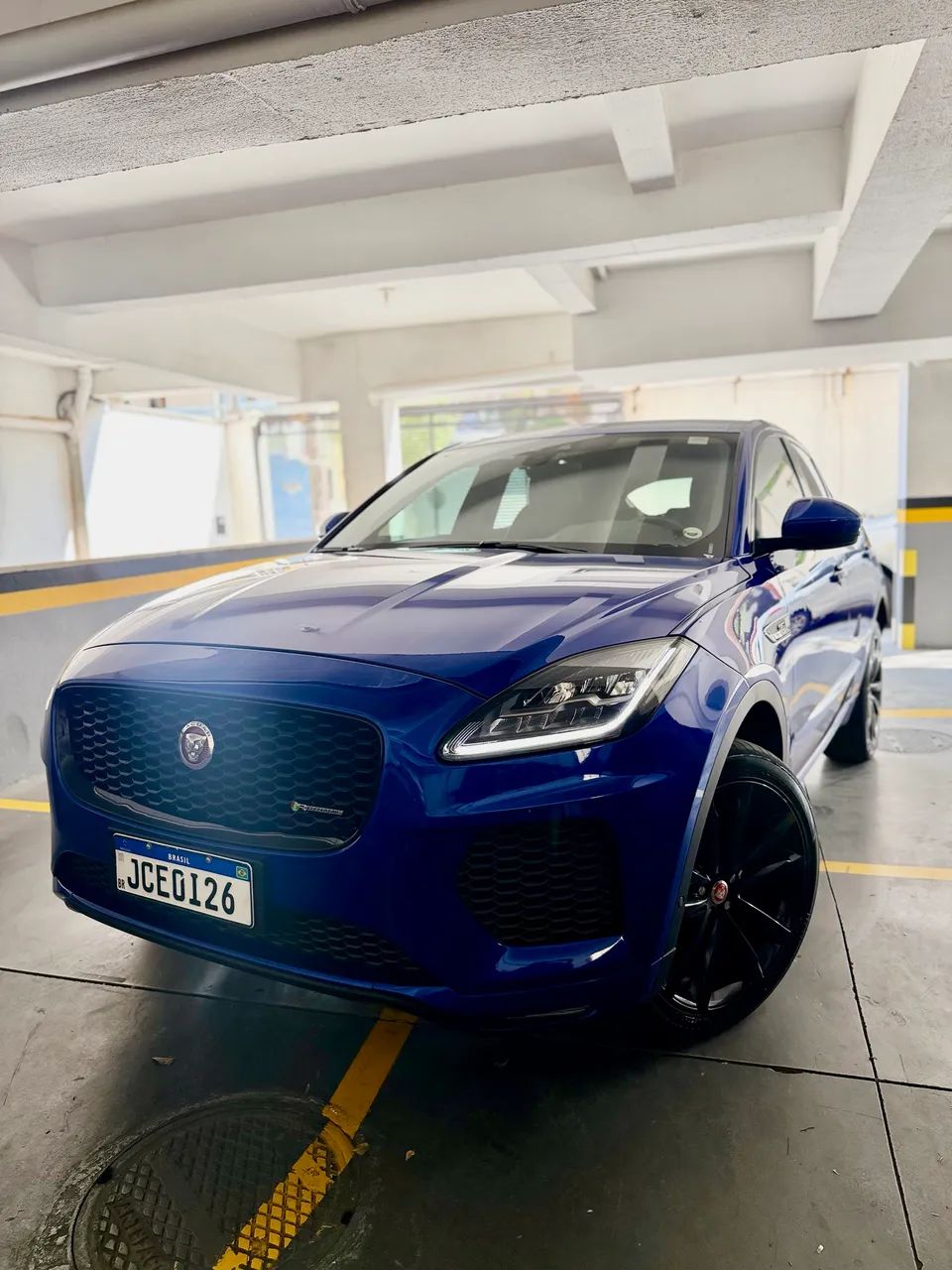 Jaguar E-Pace R-dynamic S 2.0 AWD 249cv Aut. 2018 - Foto 2