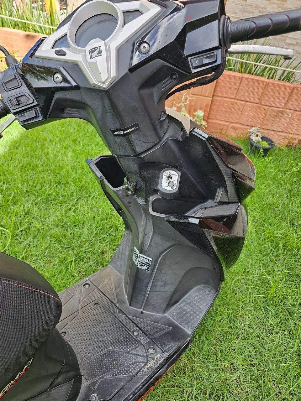 Honda Elite 2021 - Foto 2