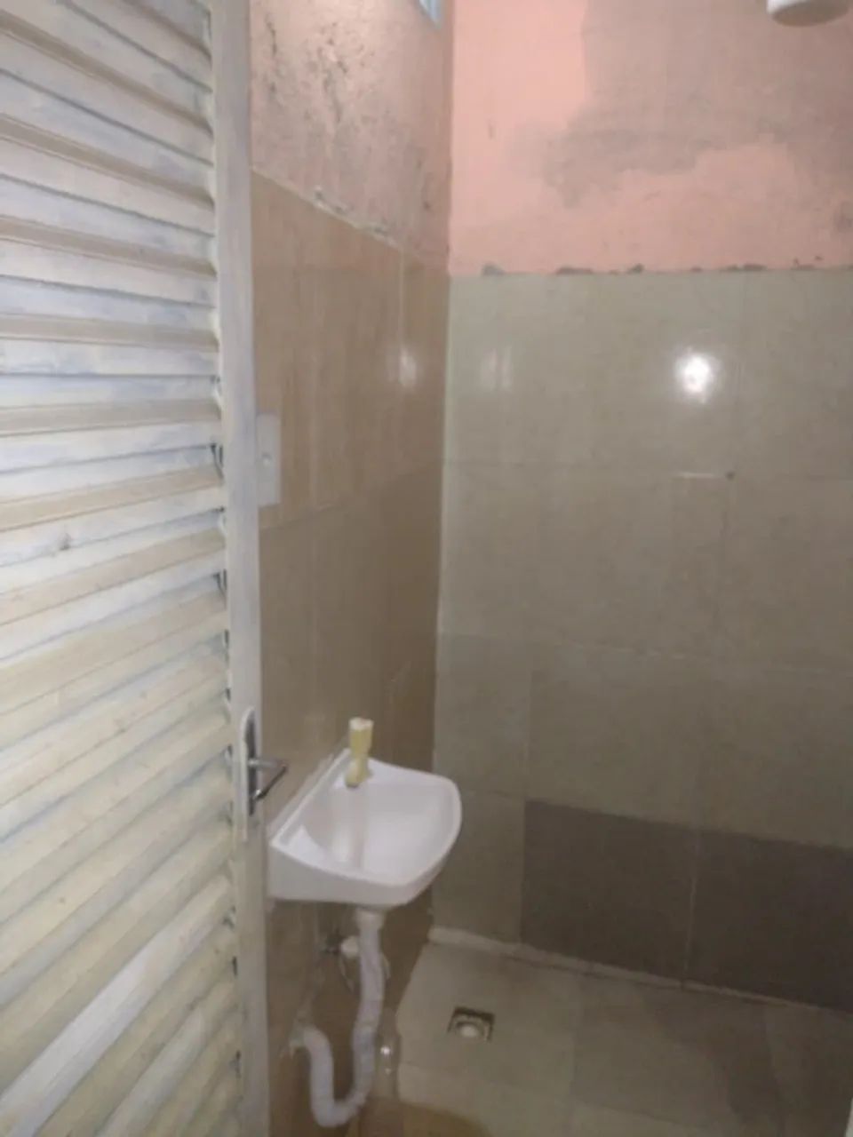Aluga se barracão  - Foto 2