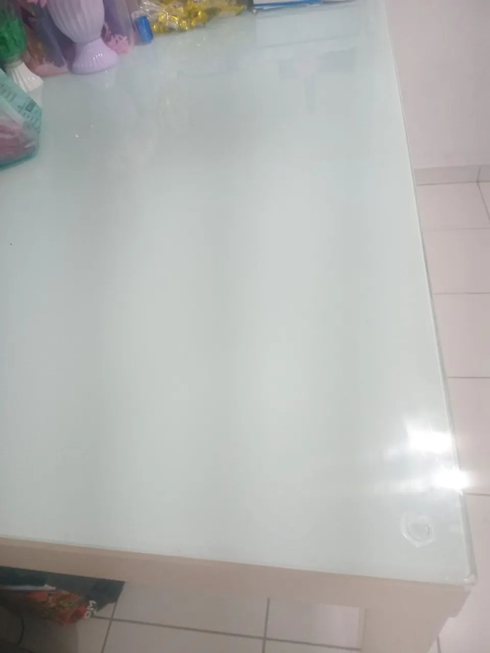 Mesa branca grande, vidro - Foto 2