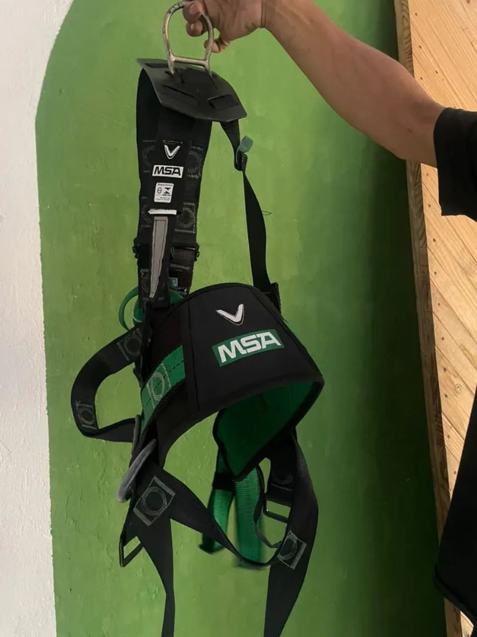 Vendo cinto paraquedista 