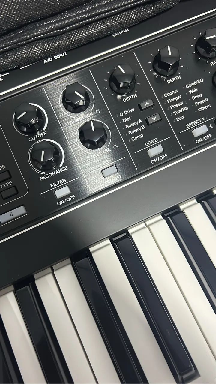 Yamaha CK61 - Foto 4