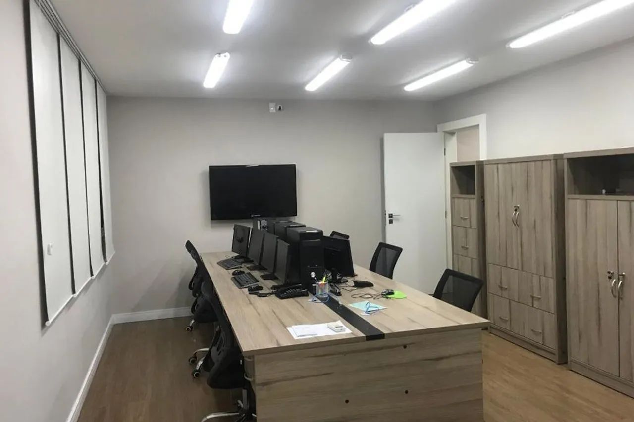 Casa à Venda - Castelo, 1 Quarto, 550 m2 - Foto 4
