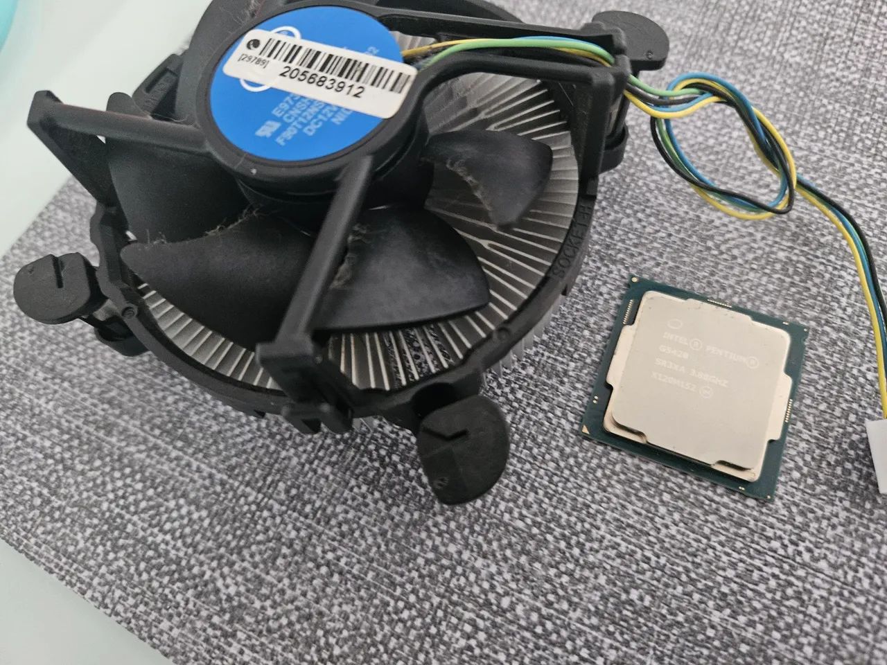 Processador Pentium G5420 1151 8° geração  - Foto 2