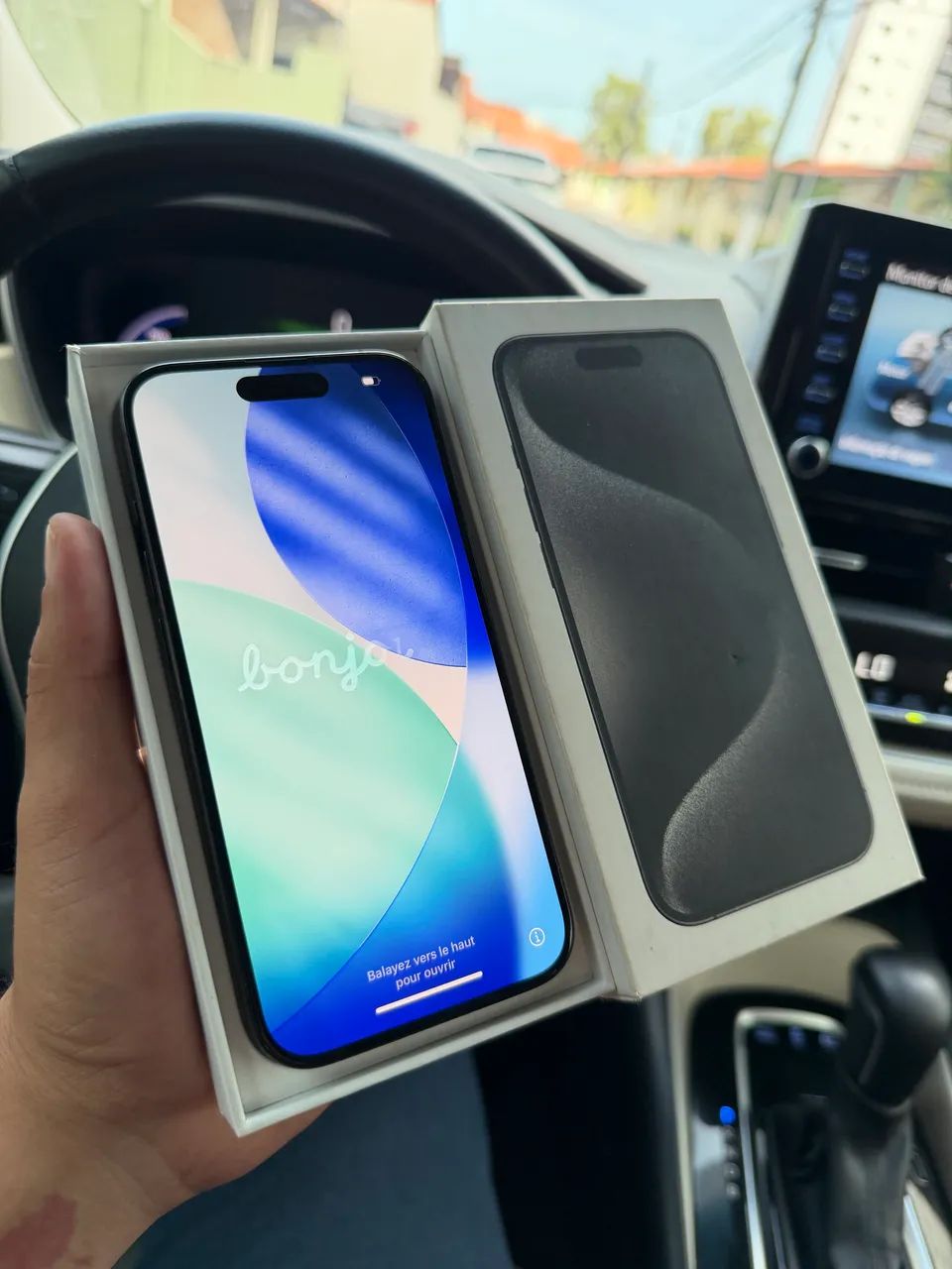iPhone 15 pro 128 GB com caixa impecável ! Aceito trocas e cartão em até 18x - Foto 3