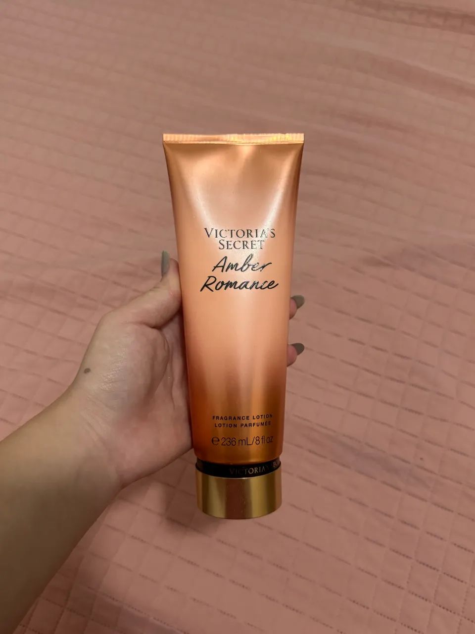 Creme corporal Victoria secrets  - Foto 2