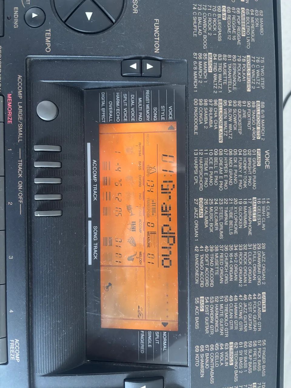 Teclado Yamaha PSR-520 - Foto 2