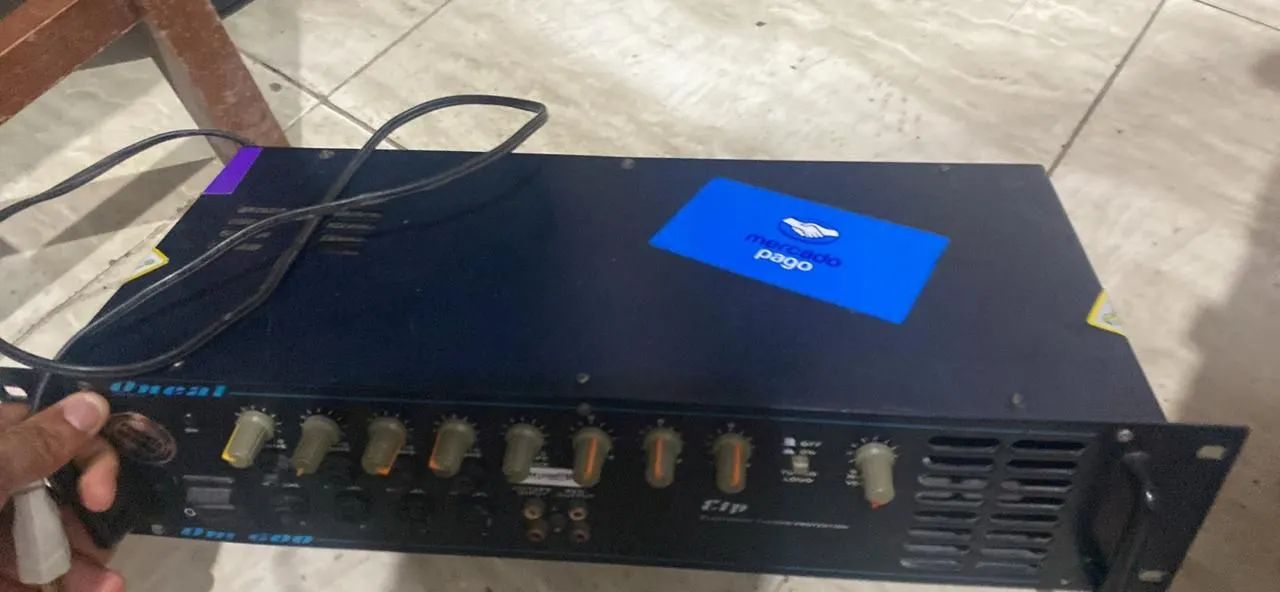 Vendo uma caixa de som boca 15 - Foto 2