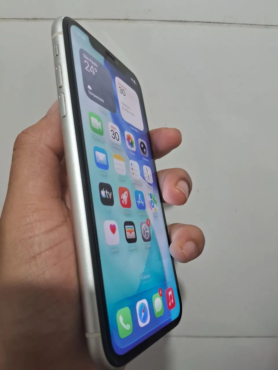 IPHONE 11 USADO 128 GB - PRETO  - Foto 5