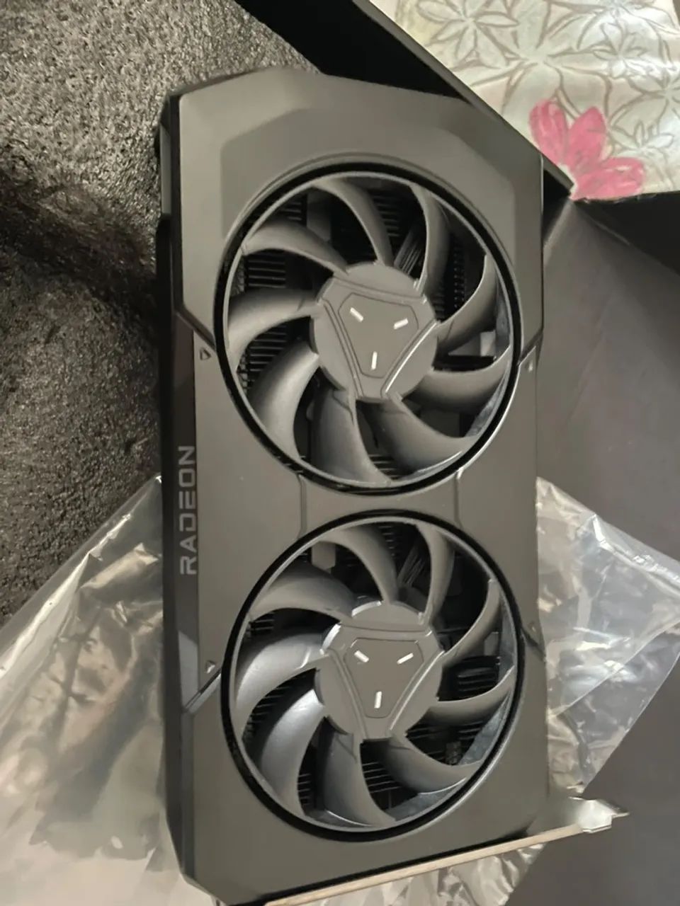 Placa de vídeo Radeon RX7600 8gb - Foto 3