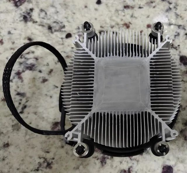 Processador Ryzen 5 3400g com Cooler e Caixa - Foto 4