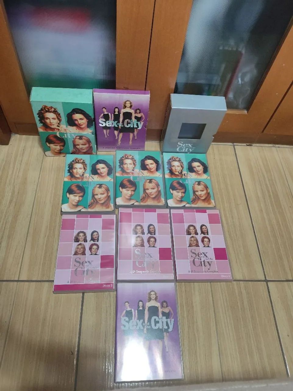 Coleção 7 dvds completos sex and The city 1,2 e 3 temporada  - Foto 2