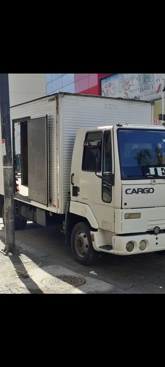 Vendo Ford Cargo 815e 2007 