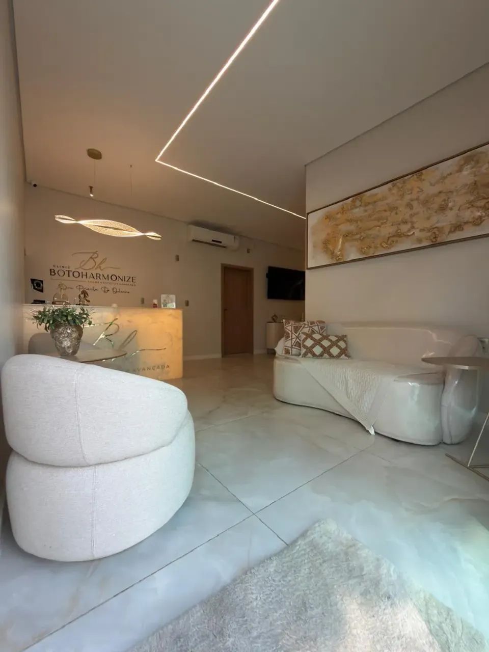 Clinica para aluguel com 82m² | Centro - Capanema | 4 salas | Mobiliada | 3 banheiros - Foto 4