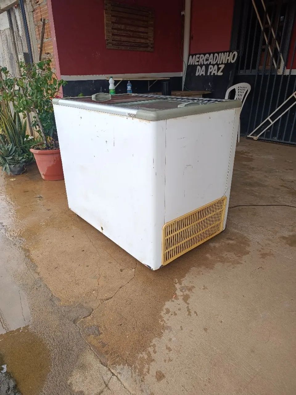 Vendo Freezer Horizontal 300L