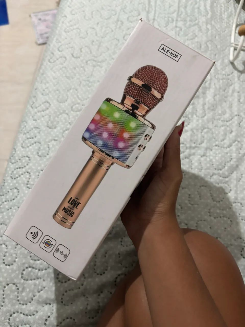 Karaoke Bluetooth Microphone441992610485391361