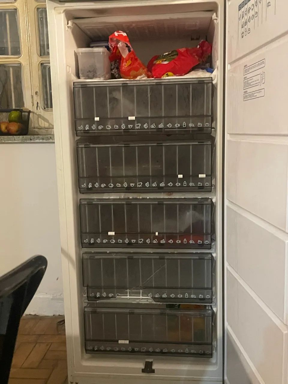 FREEZER VERTICAL CONSUL - 5 GAVETAS