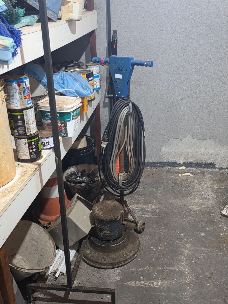 Enceradeira de piso