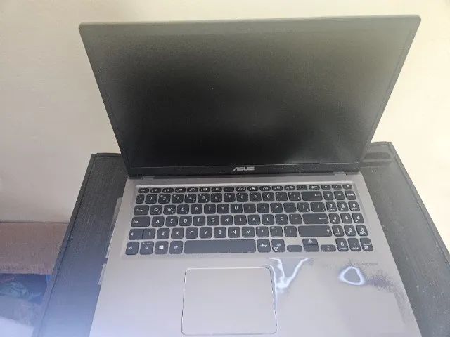 Notebook ASUS X515J i3 8GBs de RAM 256GBs de SSD - Foto 3