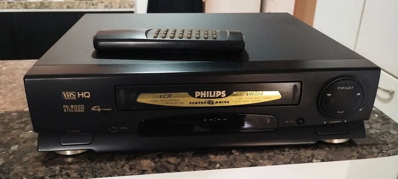 Vídeo cassete Philips quatro cabeça vendo - Foto 4