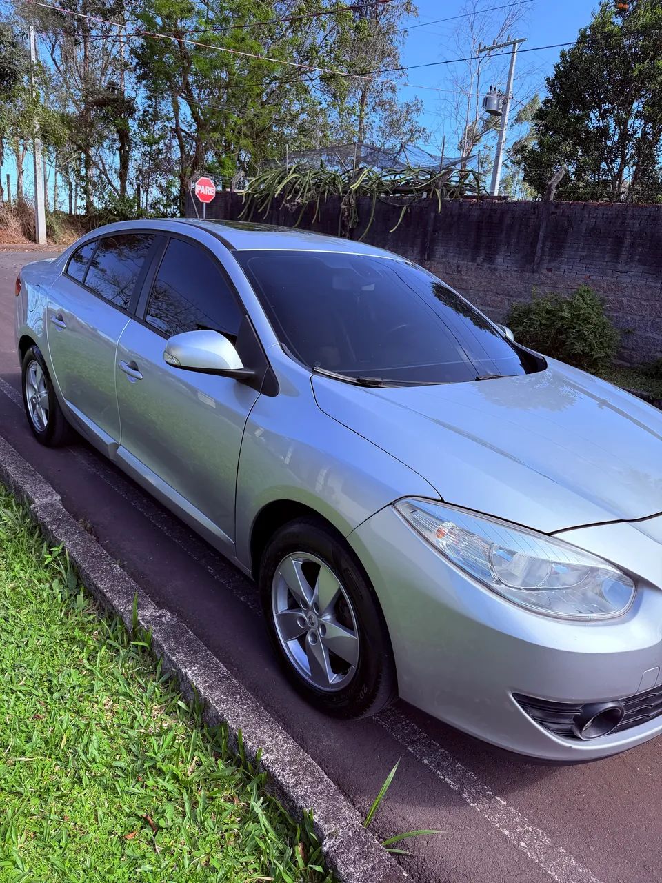 Renault Fluence Sed. Dynamique 2.0 16V Flex Aut. 2014 - Foto 4