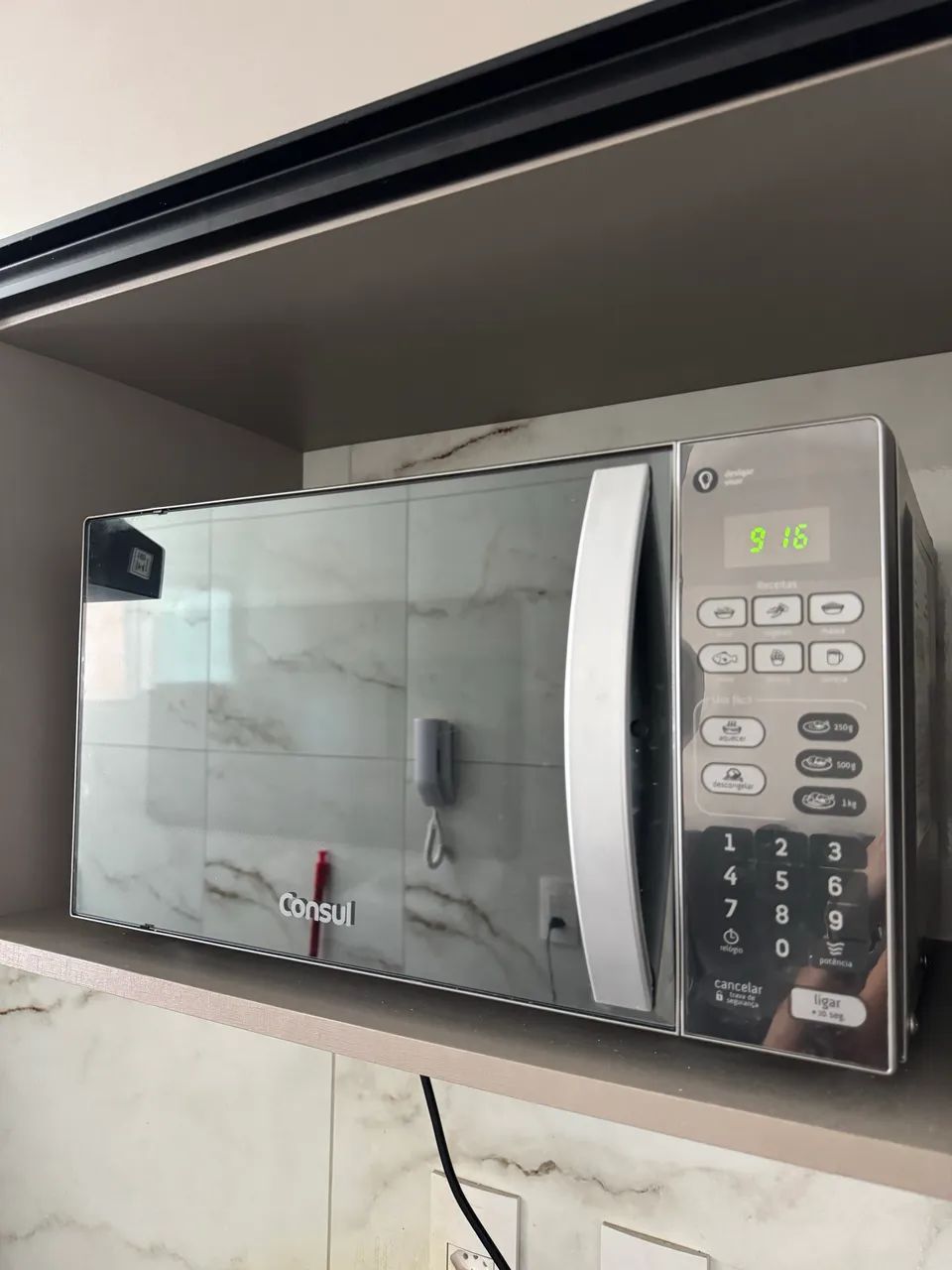 Micro-ondas Consul Espelhado - Conservado e Funcional