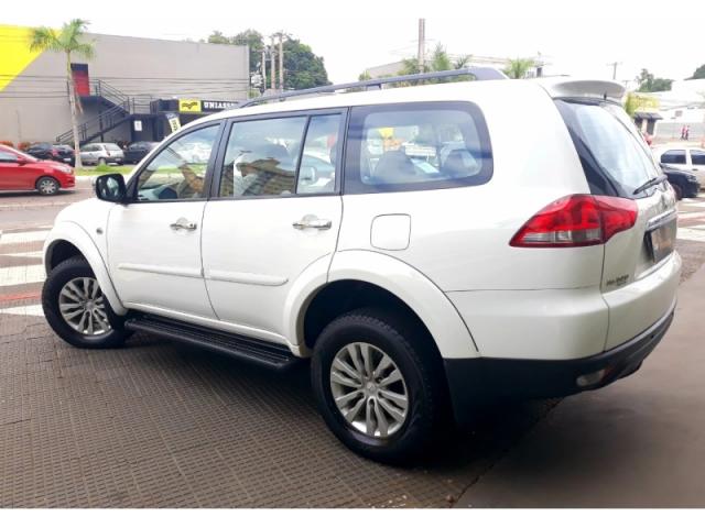 MITSUBISHI PAJERO DAKAR 3.2 HPE 4X4 7 2015 - Foto 5
