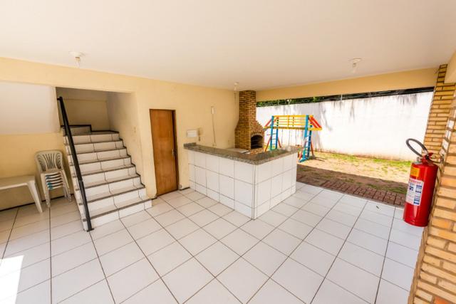 Apartamento no bairro Henrique Jorge com 3 quartos, garagem, playground - Foto 4