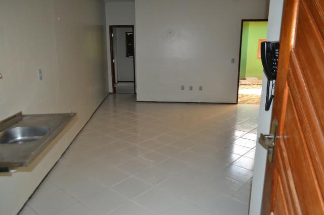 Casa em Condomínio para locação 02 Quartos sendo (01 Suite) no bairro Planalto - Foto 13