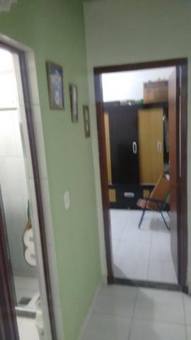 Excelente casa com sala 02 dormitórios condições de ampliar - Foto 6