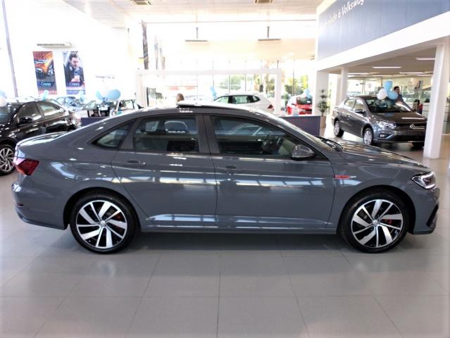 Volkswagen jetta 2.0 350 tsi gasolina gli dsg - Foto 3