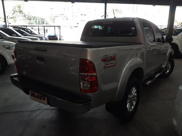 TOYOTA HILUX 2013/2013 3.0 SR 4X4 CD 16V TURBO INTERCOOLER DIESEL 4P AUTOMÁTICO - Foto 4