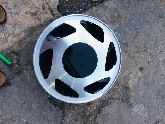 Rodas aro 14 estão novas - Foto 6
