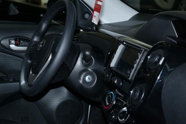 TOYOTA ETIOS HATCH X 13L AT 19/20 - Foto 9