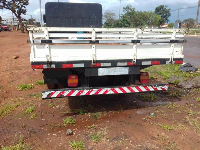 Vendo caminhão 8.150 ano 2006 delivery - Foto 3