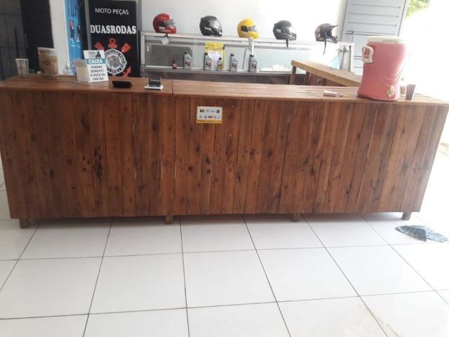 Balcão rústico