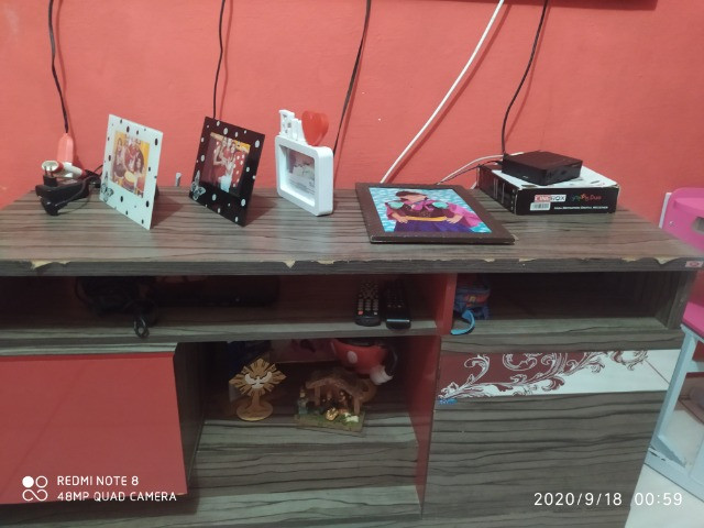 Painel com rack vendo ou troco por estante - Foto 3