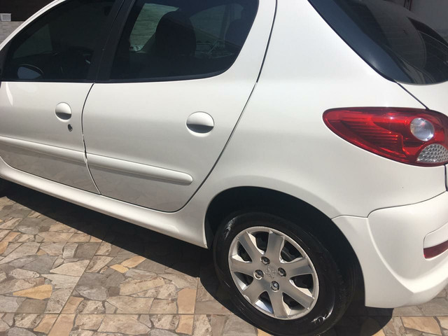 Peugeot 207 XR 1.4 - Foto 2