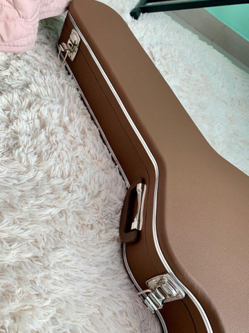 Hard case pra violão estilo baby .