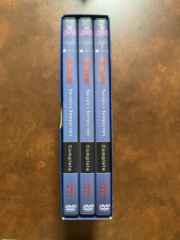 DVDs - Greys Anatomy - 3* Temporada Completa  - Foto 3