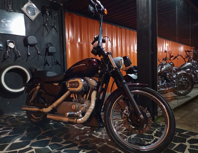 883 Custom Sportster Harley Davidson CARBURADA  - Foto 8